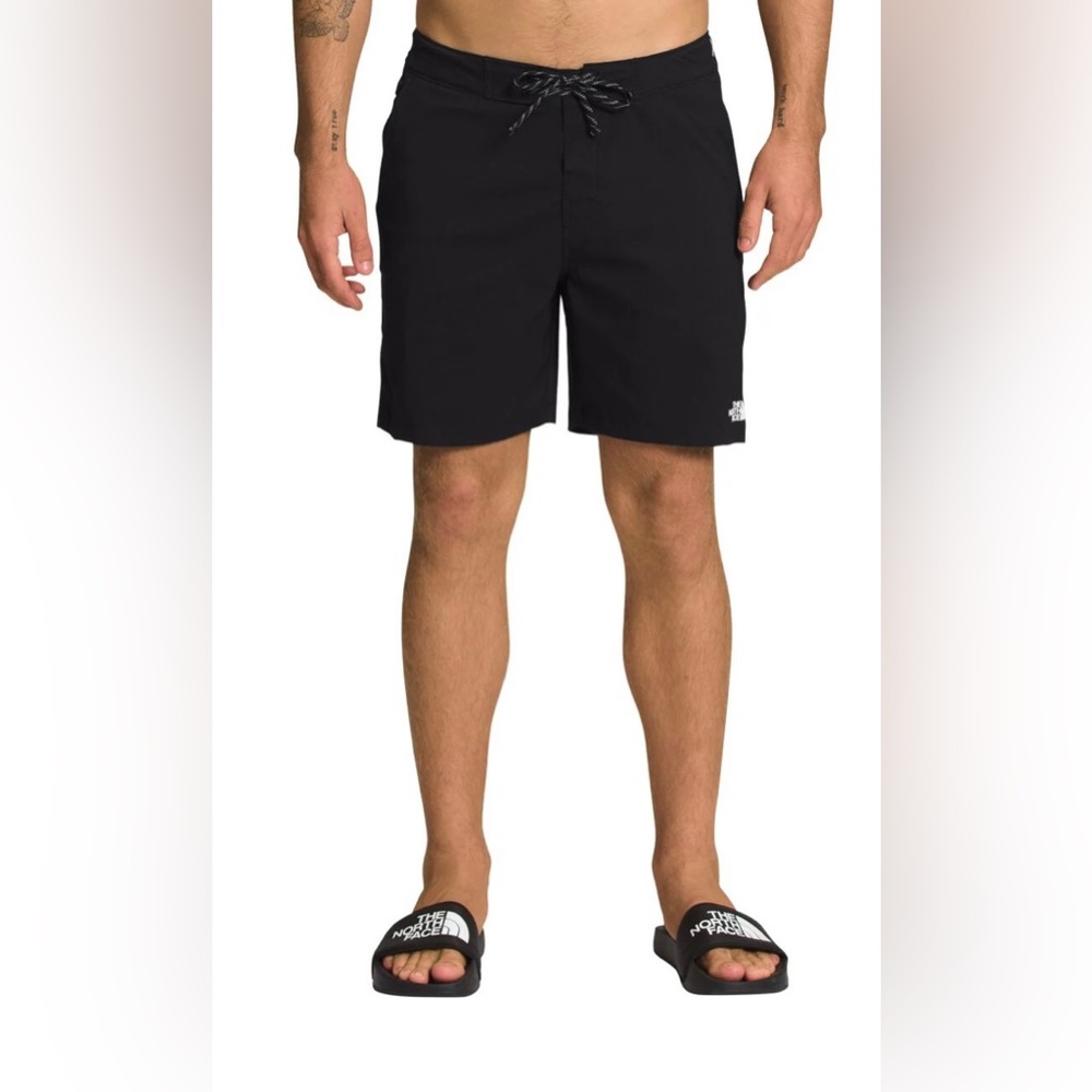 The North Face Class V Ripstop
Boardshort Hiking Black Sz 34 Nylon Light Weight